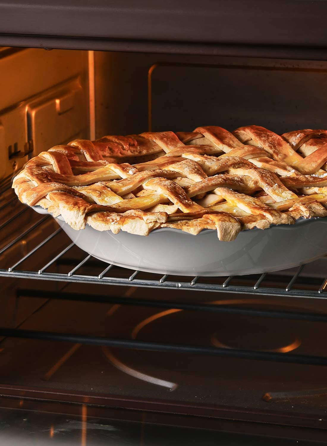 Ceramic Pie Pans for Baking, 9 Inches Pie Plate for Apple Pie, round Baking Dish, 36 Ounce Deep Dish Pie Pan, Set of 2, White