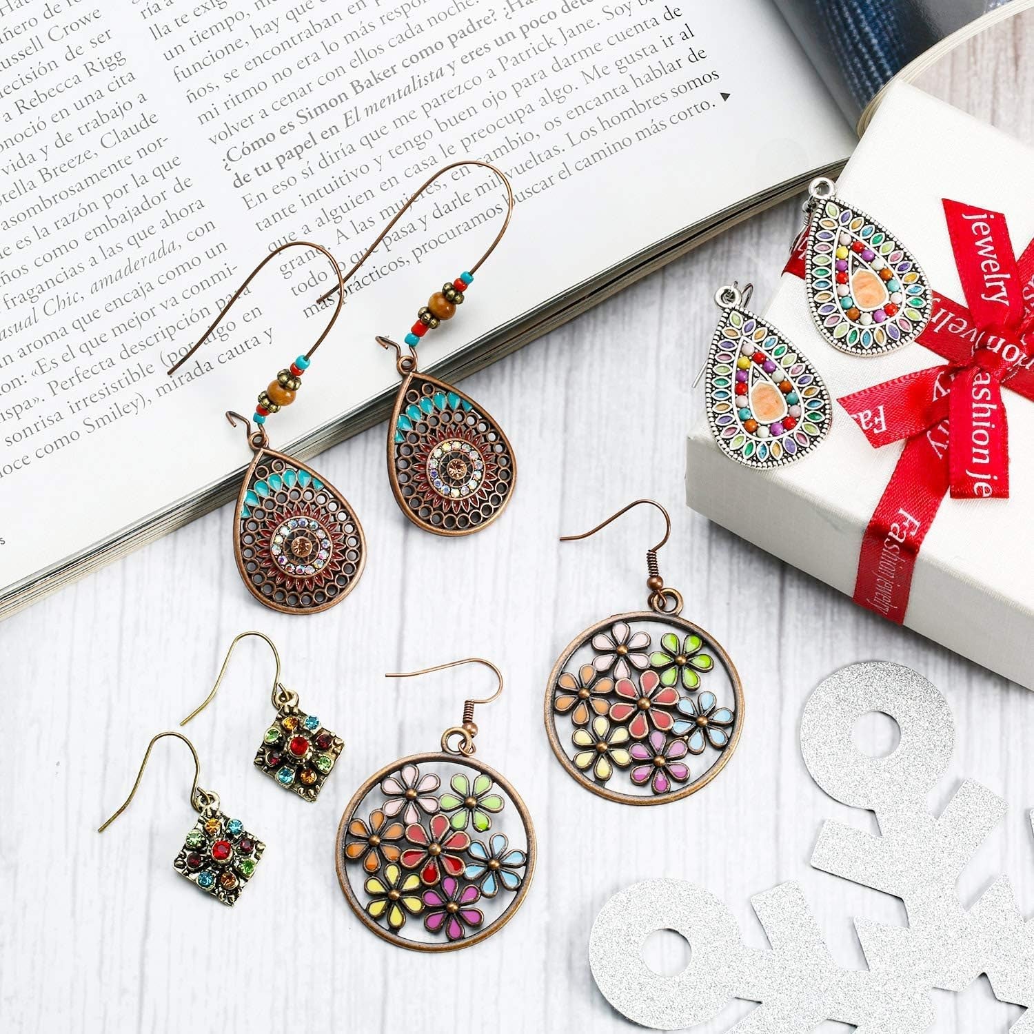 4 Pairs Bohemian Vintage Dangle Earrings Retro Rhinestone Earrings Boho Dangle Drop Earrings for Women Girls