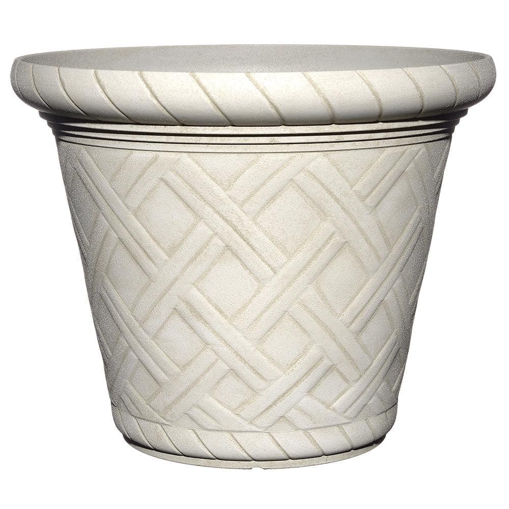 22 In. Antique Ivory Bingham round Resin Planter
