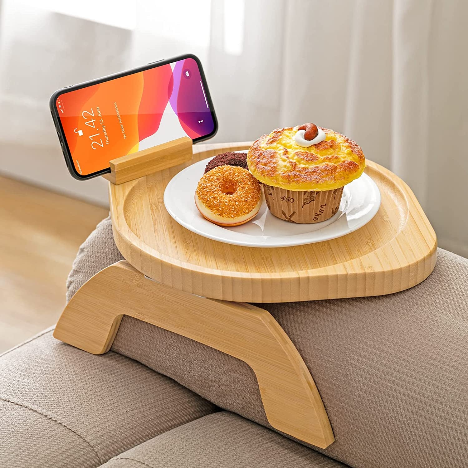 Bamboo Sofa Tray Table Clip on Side Table Couch Arm with 360° Rotating Phone Holder, Couch Tray for Arm, Sofa Table for Eating/Drinks/Snacks/Remote/Control