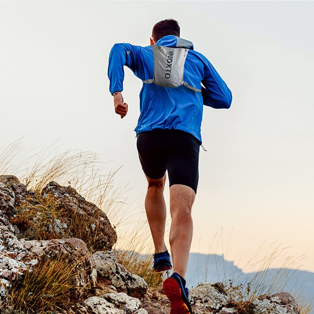 Running Hydration Vest Backpack,Lightweight Insulated Pack with 1.5L Water Bladder Bag Daypack for Hiking Trail Running Cycling Race Marathon for Women Men